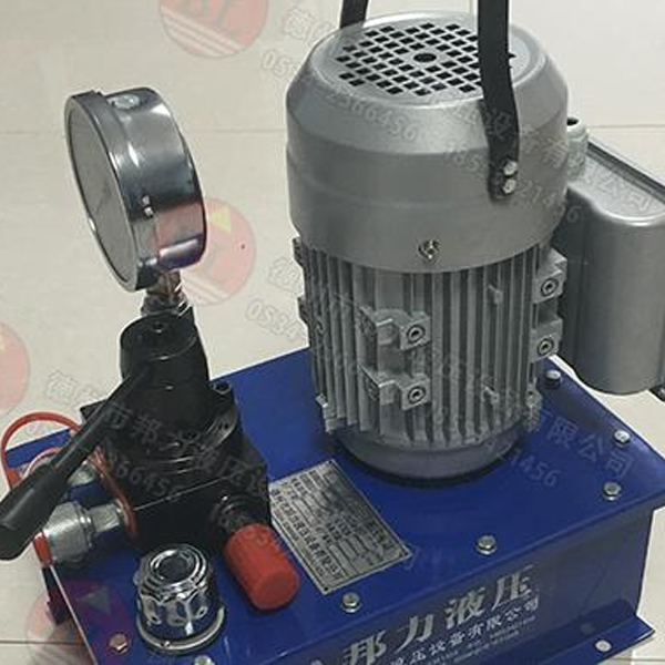 DBS0.7ʽ߉ͱ yʽ΢늄(dng)Һվ